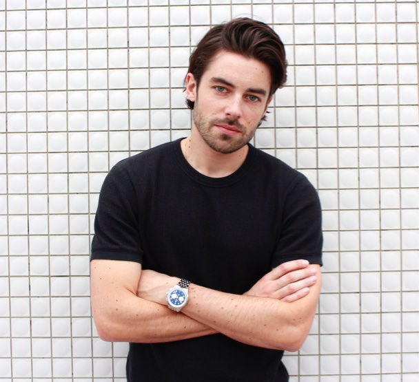 1571793018poraloid_valentinface1