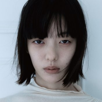 MOMO KOYAMA