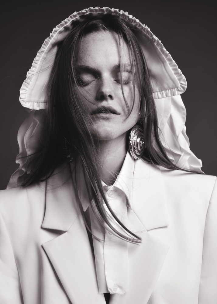 large-1668611326-70bc654d9c908fbc57efc685be341fbb