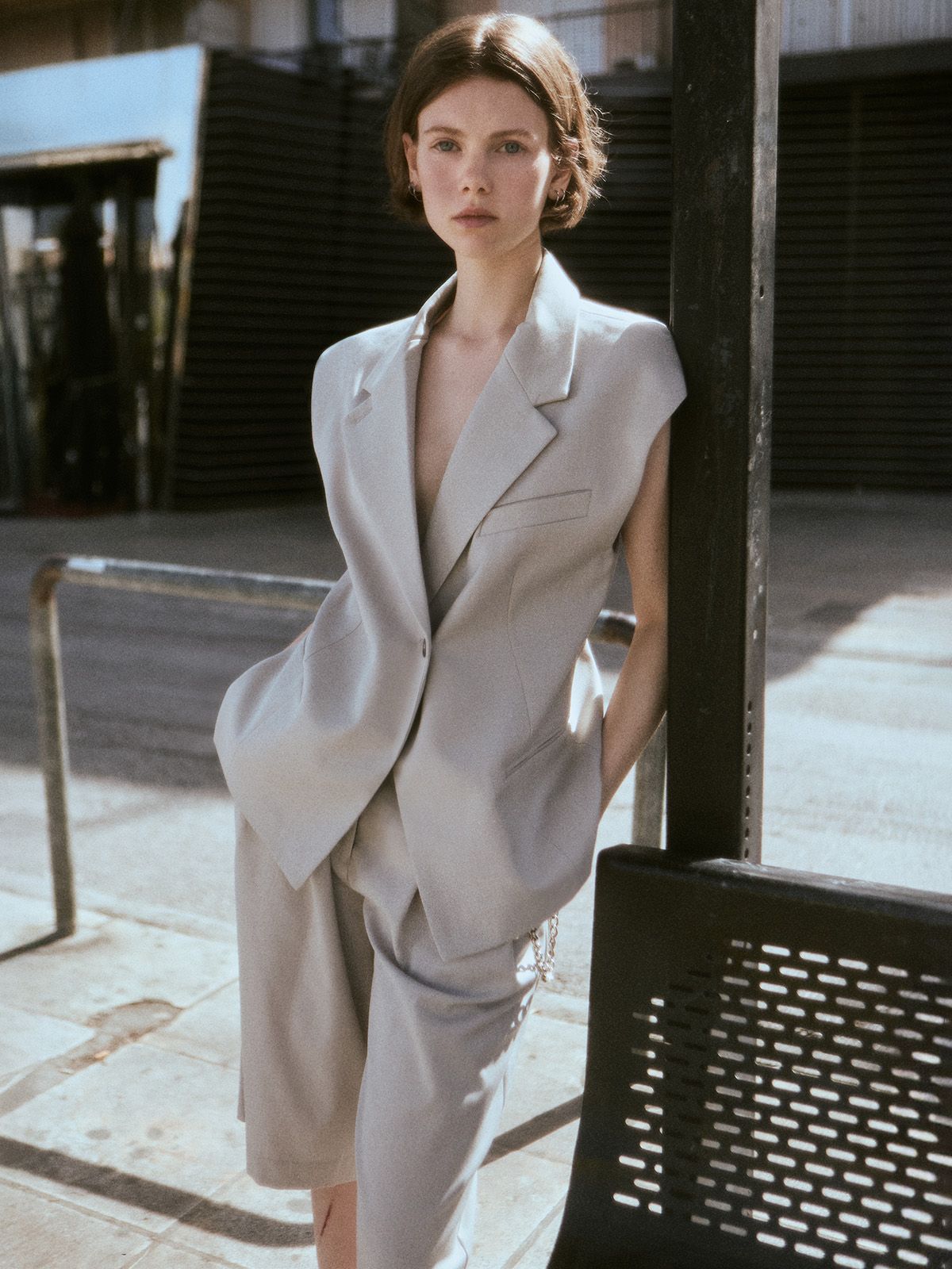 53b80b6cf55a7f131ab7ad2333e063475d88dbb9-1200x1600