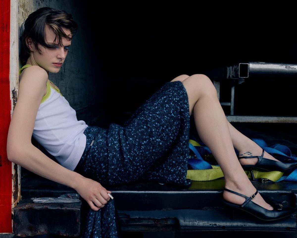 gallery_model_28ufmfqe7mnz