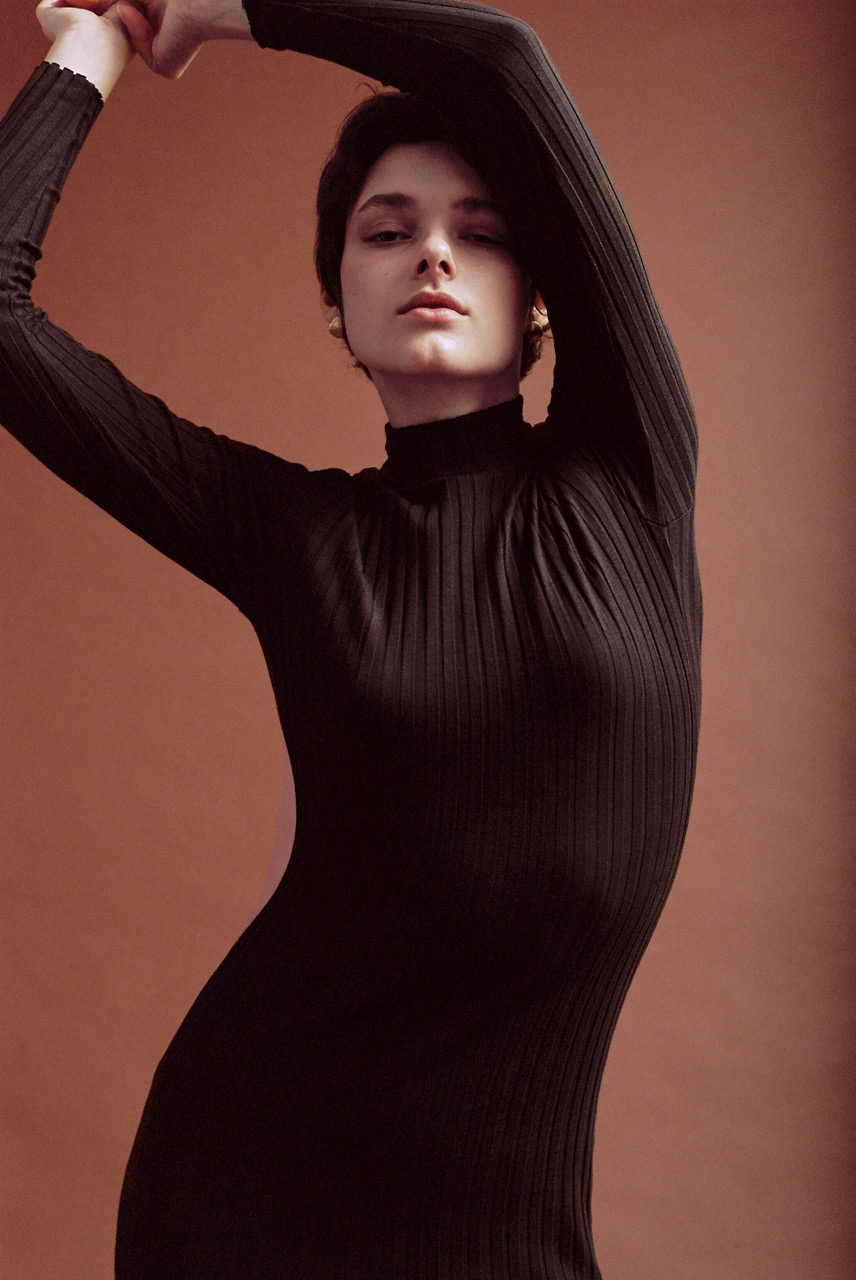 8668545531660102001856-r1-061-29-jpeg