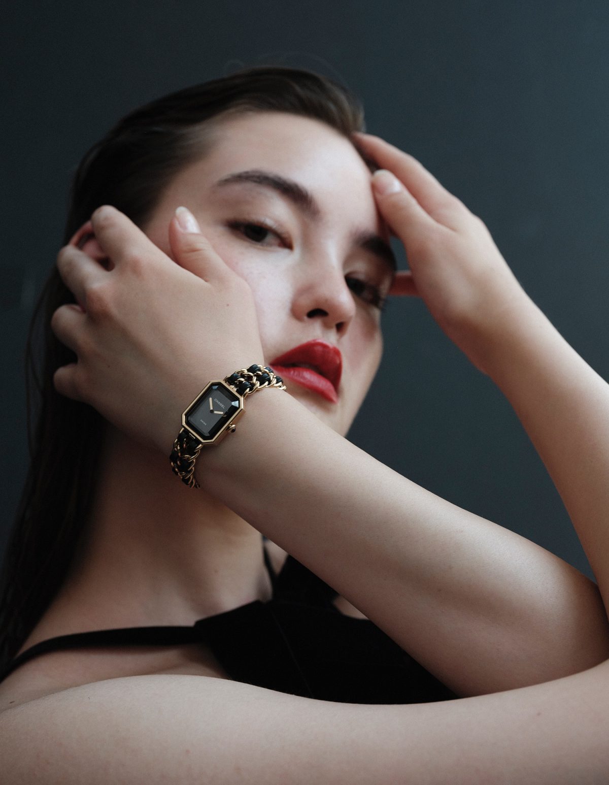 gallery_model_vgycher8bm4k