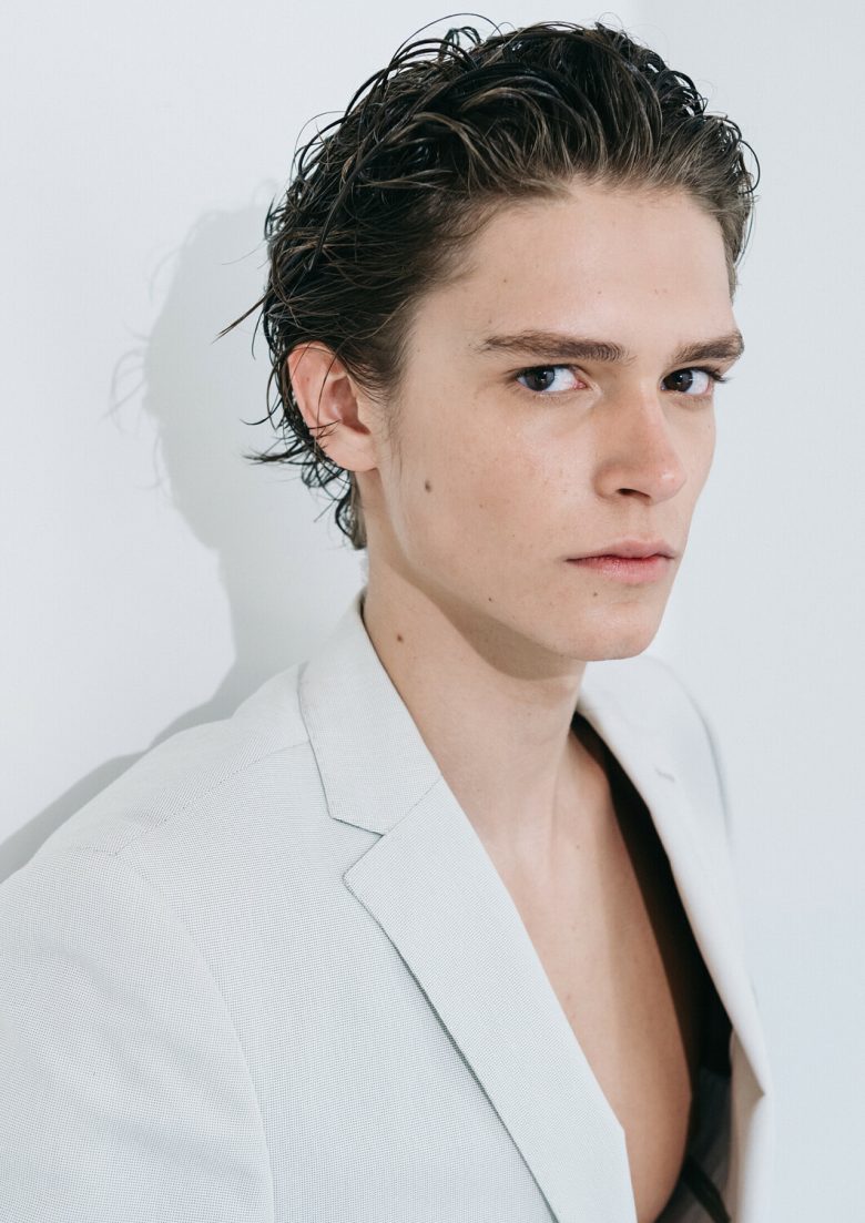 large-1698097576-2e03576607cd70be7b7751a45728ced4