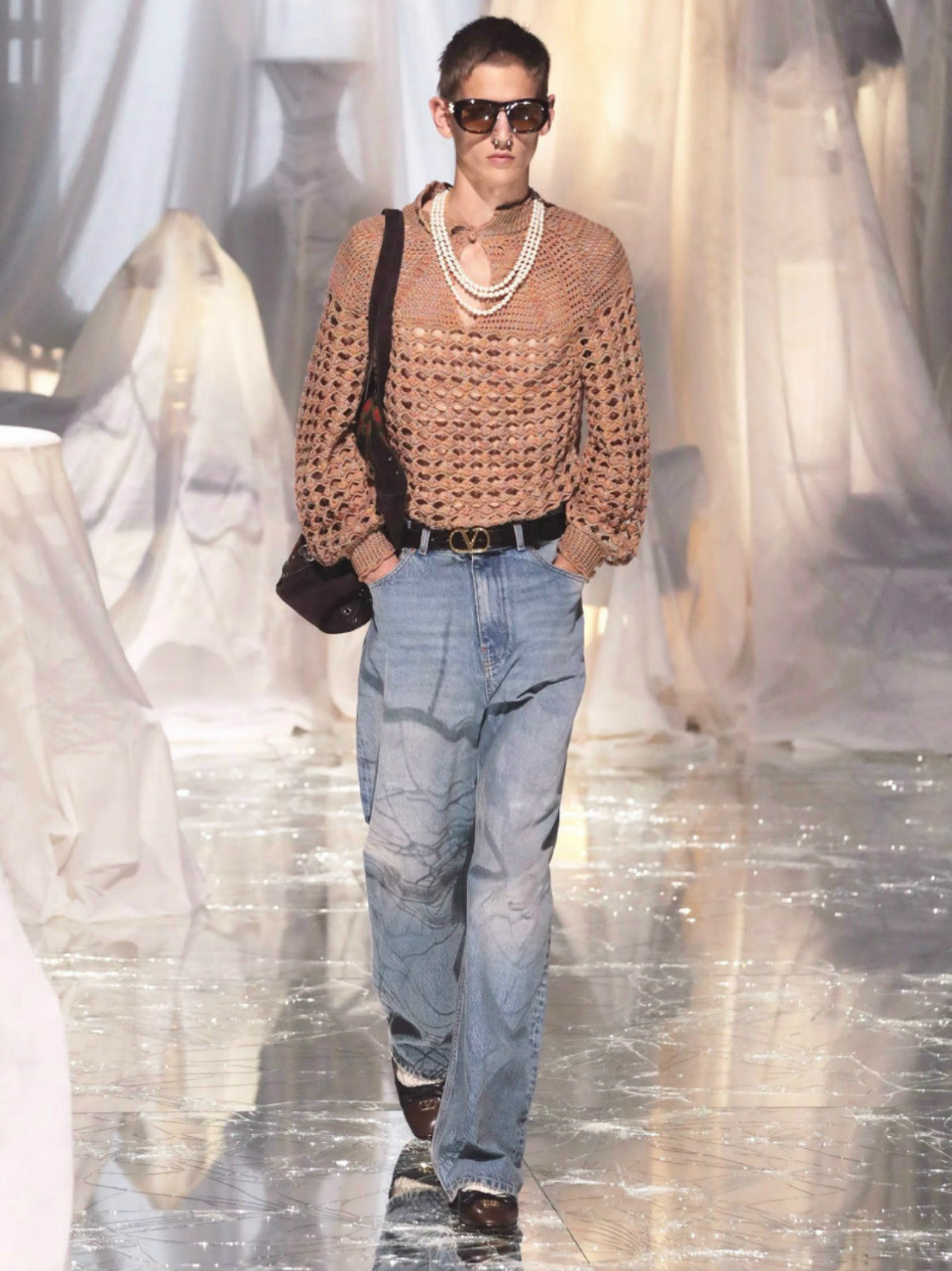 valentino-ss-25-show