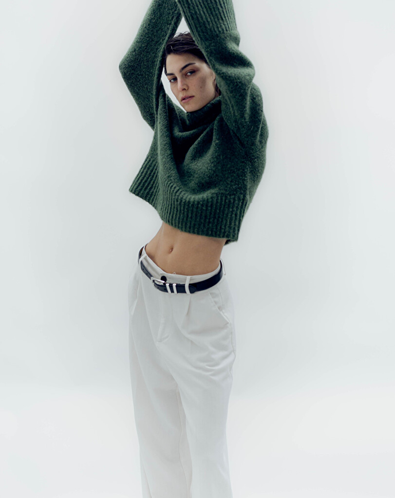 gallery_model_dvb0o8jqs4n5