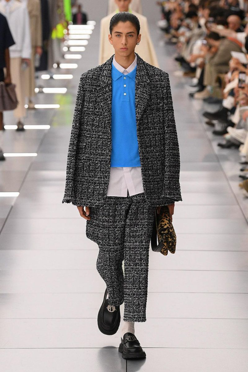 dior-men-ss-24-show-3