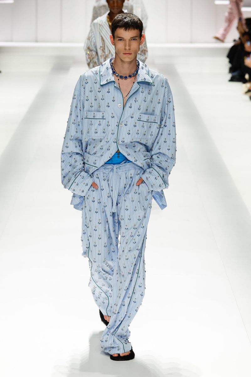 dolce-gabbana-ss-26-mens-show-2