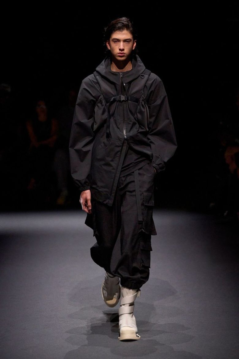 y-3-ss-25-show