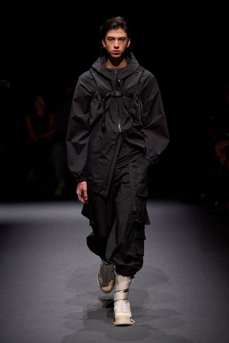 y-3-ss-25-show