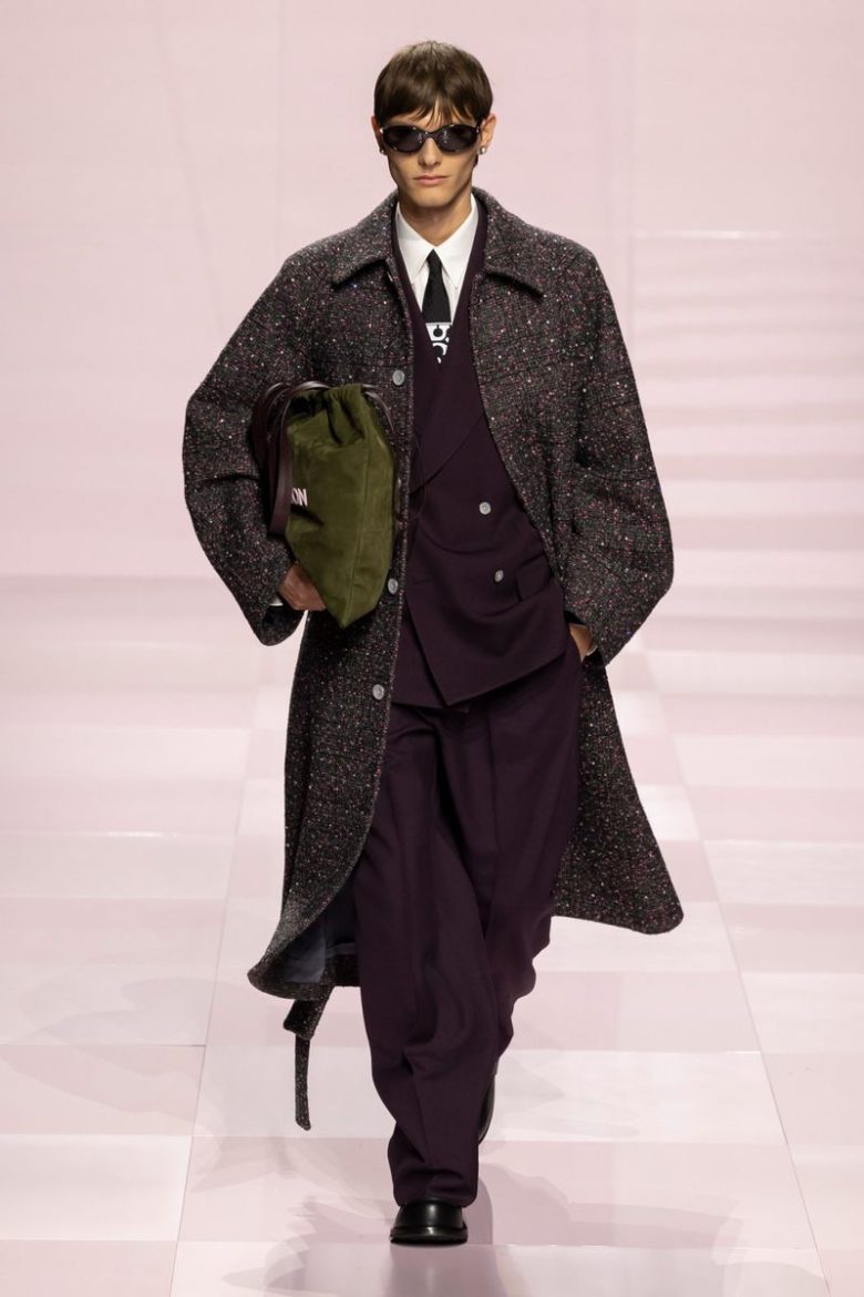 louis-vuitton-fw-25-mens-show-5