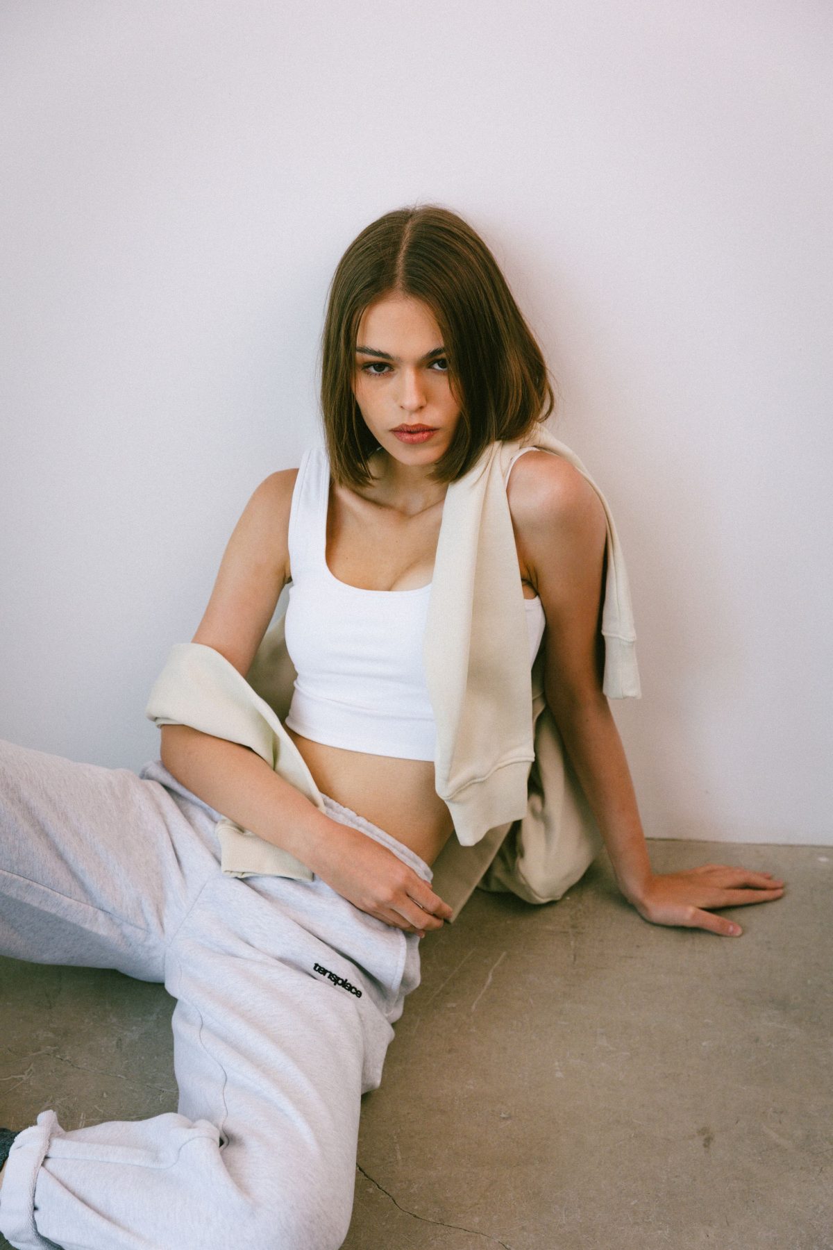10-mila-v-tensplace-ivet-fashion-ltd