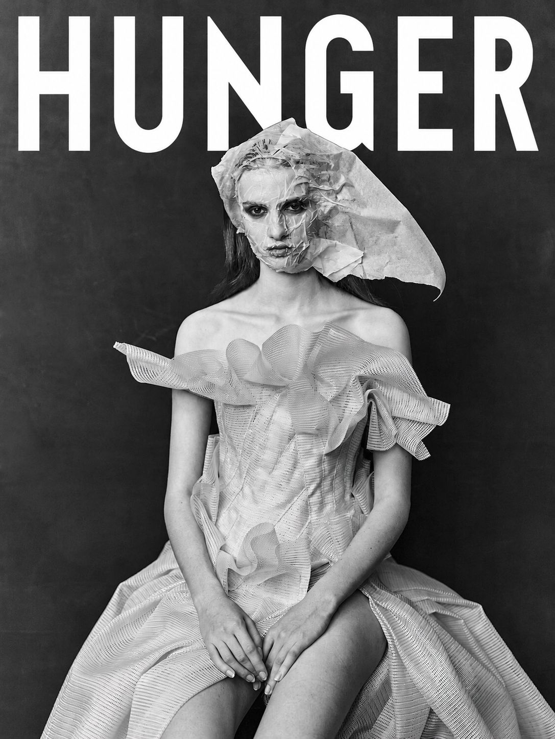 1-lea-p-hunger-magazine-her-management-abramczik-billedo-malvar-gbr